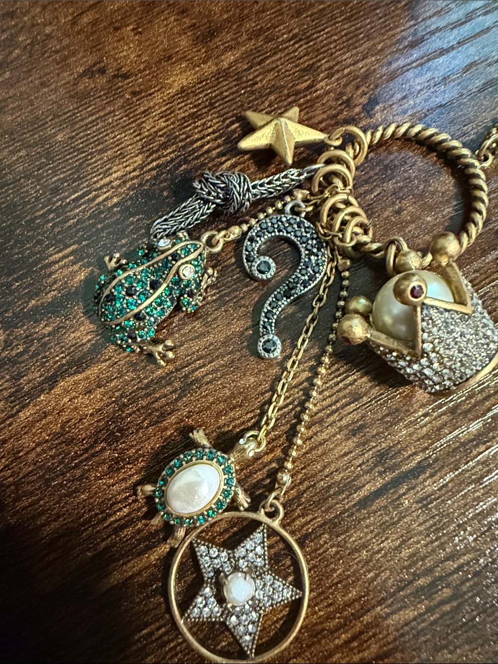 Marc Jacobs charm necklace - fantasy/fairy tale themed - Picture 2 of 4